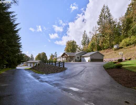 164  Bozarth Heights Rd, Woodland, WA 98674