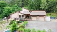 22108 NE 122nd St, Brush Prairie, WA 98606