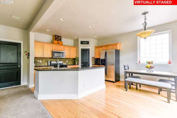 2310 NE 149th St, Vancouver, WA 98686