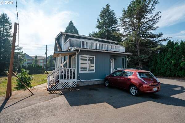 12216 NE 119th St, Vancouver, WA 98682