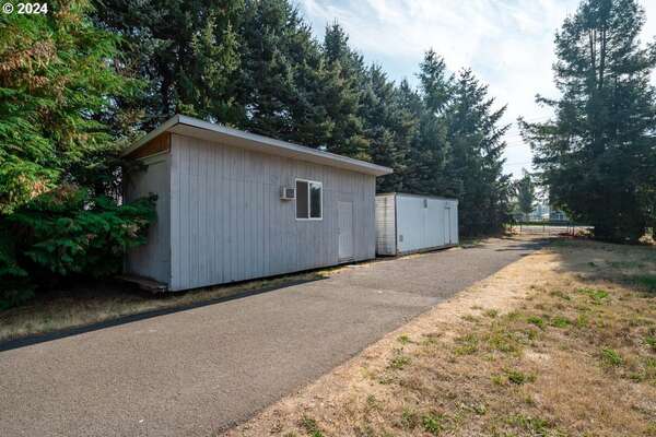 12216 NE 119th St, Vancouver, WA 98682