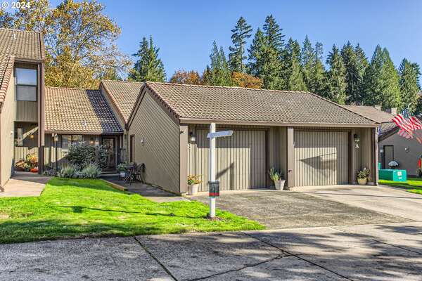 13832 NW 10th Ct #B, Vancouver, WA 98685