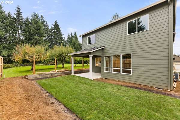 2610 NE 51st St, Vancouver, WA 98663