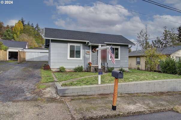 443 NW 16th Ave, Camas, WA 98607