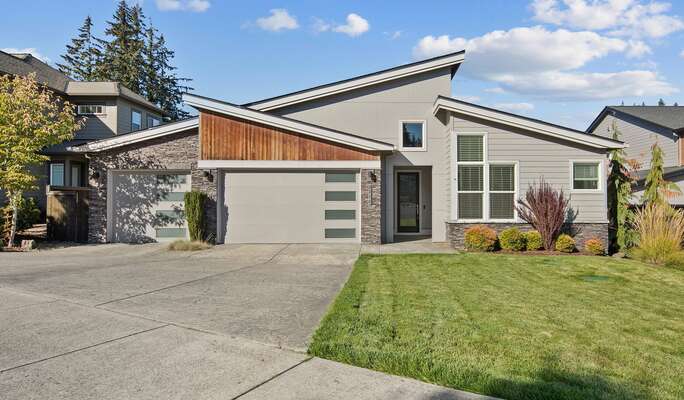 3210 NW Hood Ct, Camas, WA 98607