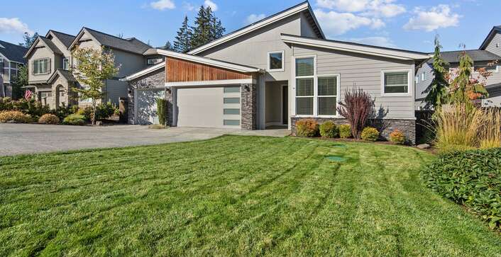 3210 NW Hood Ct, Camas, WA 98607