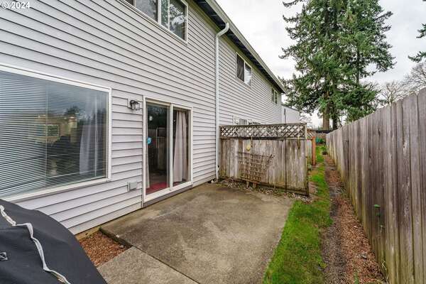 5301  Plomondon St #C-12, Vancouver, WA 98661