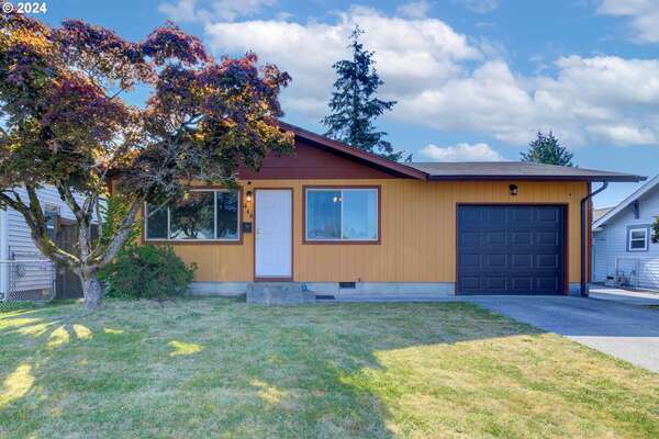 446  23rd Ave, Longview, WA 98632