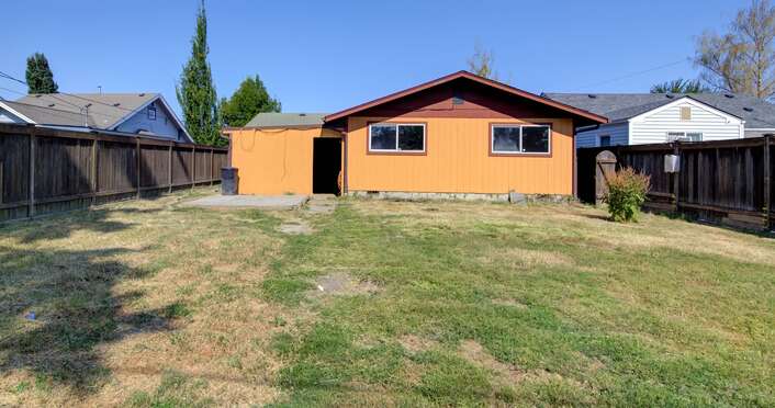 446  23rd Ave, Longview, WA 98632