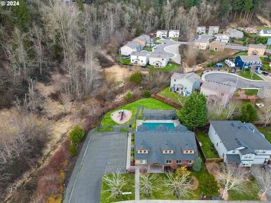 299  Hillshire Dr, Woodland, WA 98674