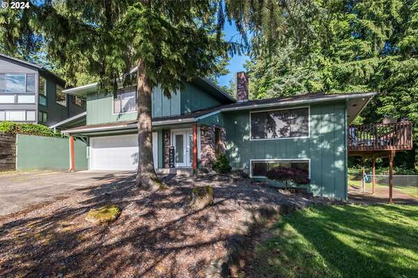 102  Montvale Way, Longview, WA 98632