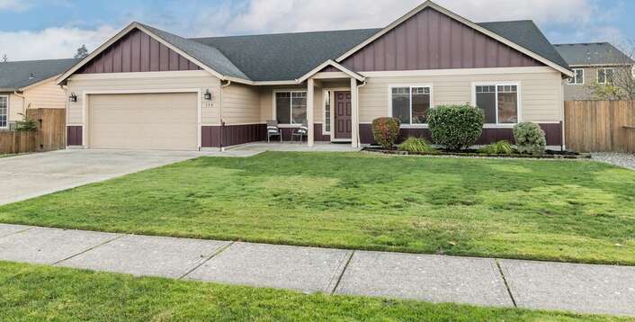 134  Leif Dr, Kelso, WA 98626