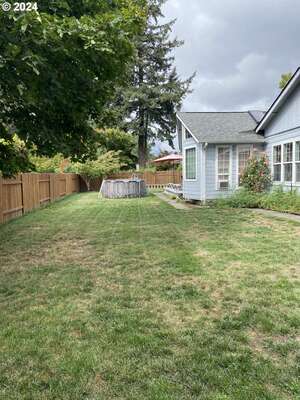 15111 SE McGillivray Blvd, Vancouver, WA 98683