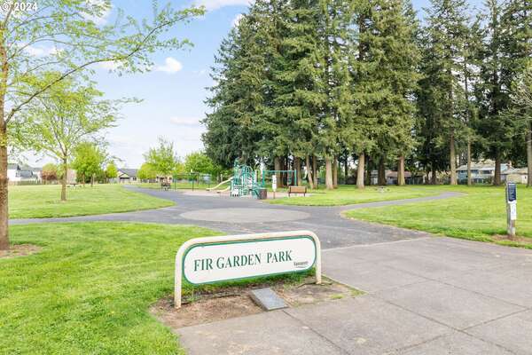 15600 NE 42nd St, Vancouver, WA 98682