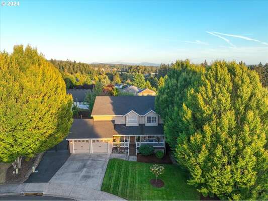 1227 E Reid Ct, La Center, WA 98629