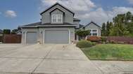 4908 NE 137th St, Vancouver, WA 98686