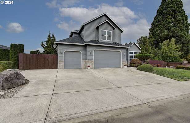 4908 NE 137th St, Vancouver, WA 98686