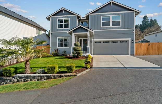 2100 NW Kelly Dr, Vancouver, WA 98665