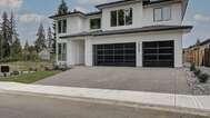 15007 NW 10th Ct, Vancouver, WA 98685