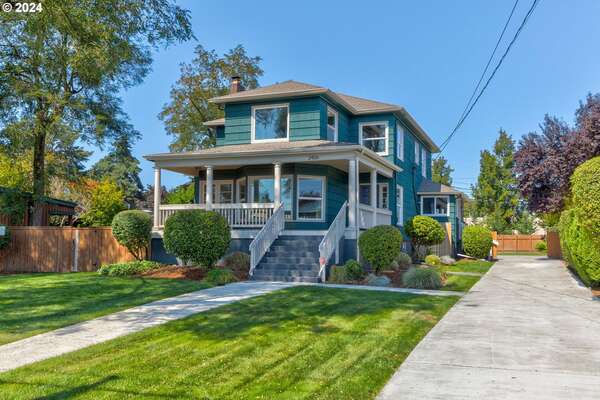 2406 E 6th St, Vancouver, WA 98661