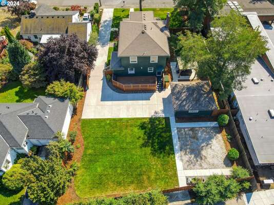 2406 E 6th St, Vancouver, WA 98661