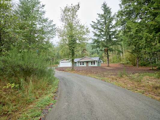 11244  Lewis River Rd, Ariel, WA 98603