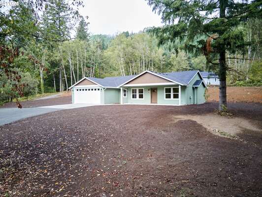 11244  Lewis River Rd, Ariel, WA 98603