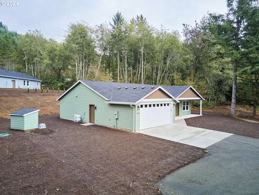 11244  Lewis River Rd, Ariel, WA 98603