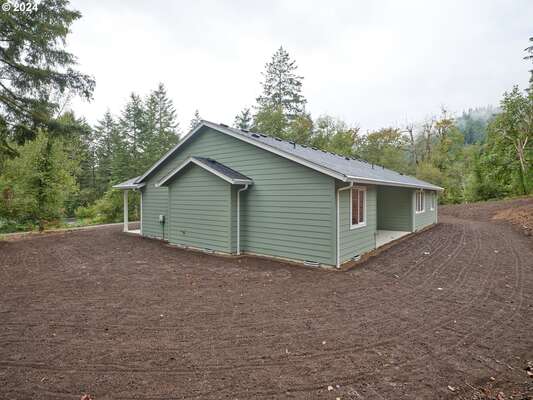 11244  Lewis River Rd, Ariel, WA 98603