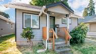 317 NW 2nd Ave, Kelso, WA 98626