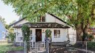 158  15th Ave, Longview, WA 98632