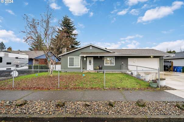 12909 NE 44th St, Vancouver, WA 98682