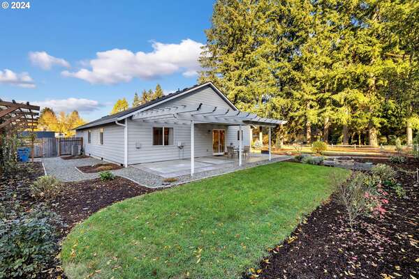 507 W Humphrey St, Yacolt, WA 98675