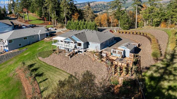 2415  Green Mountain Rd, Kalama, WA 98625