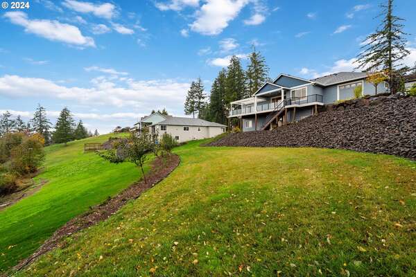 2415  Green Mountain Rd, Kalama, WA 98625