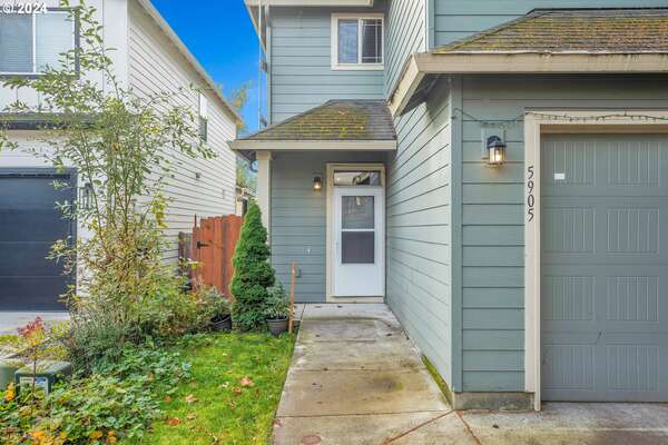 5905 NE 56th Cir, Vancouver, WA 98661