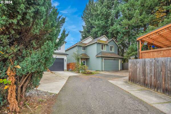 5905 NE 56th Cir, Vancouver, WA 98661