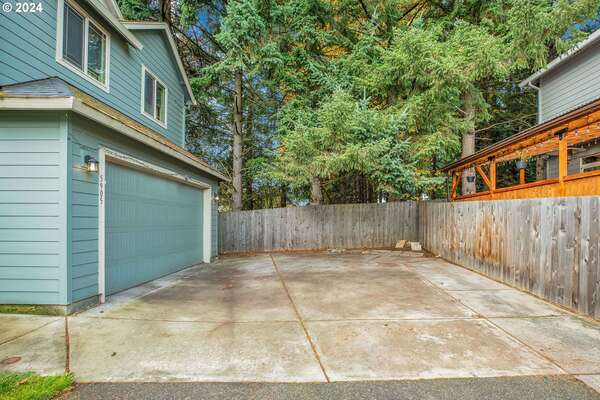 5905 NE 56th Cir, Vancouver, WA 98661