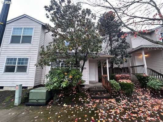 5904 NE 35th Cir, Vancouver, WA 98661