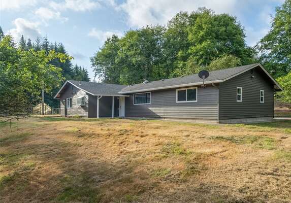 123  Desiree Rd, Longview, WA 98632