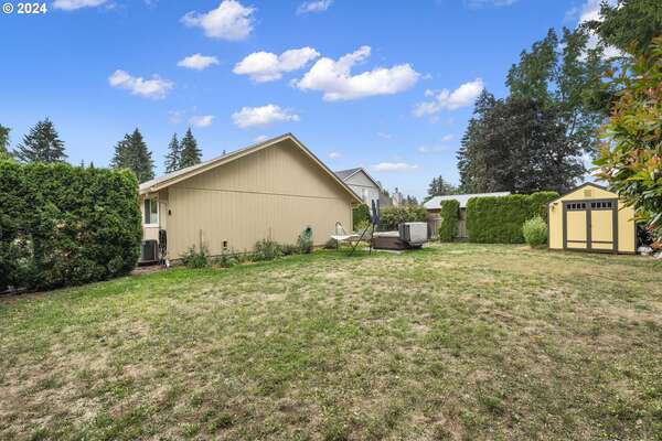 14418 NE 82nd St, Vancouver, WA 98682