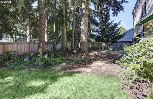 14009 NE 6th St, Vancouver, WA 98684