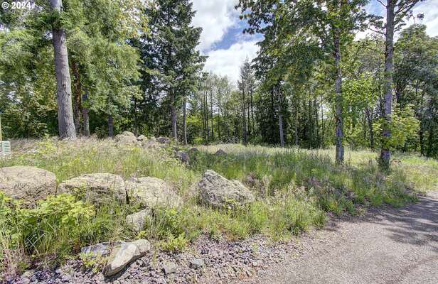  Olivia Ln #X, Kalama, WA 98625