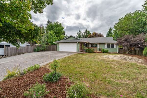 9504 NW 20th Ave, Vancouver, WA 98665