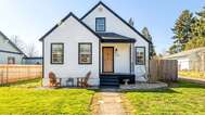 2704  Grant St, Vancouver, WA 98660