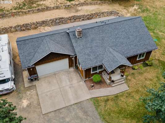 15058  Lewis River Rd, Ariel, WA 98603